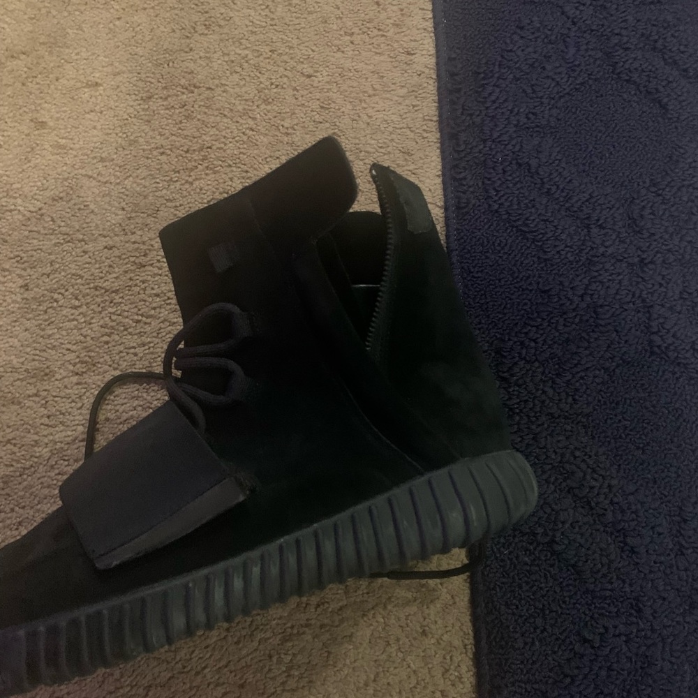 Men Shoes size 12